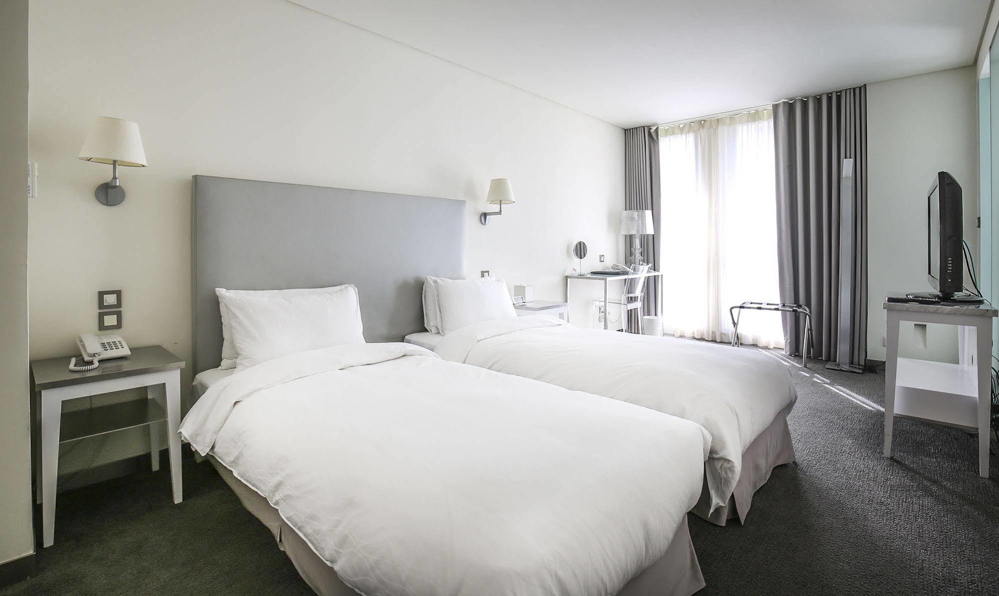 Ambience Hotel טאיפיי מראה חיצוני תמונה